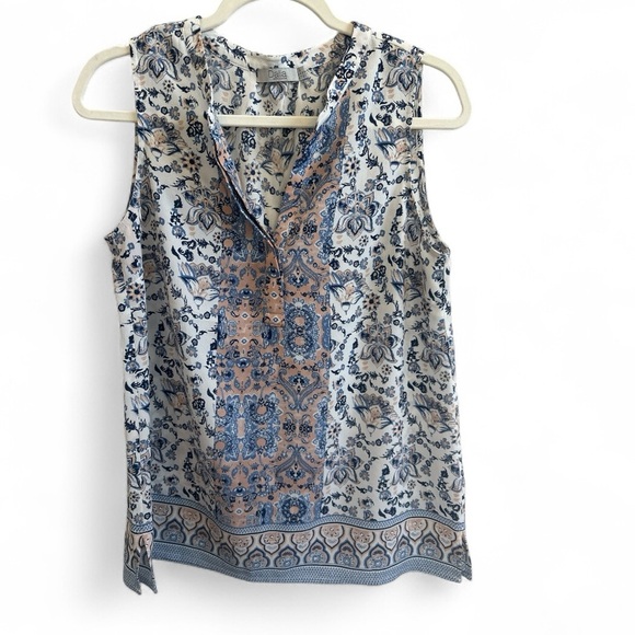 ❤️ Dalia Sleeveless Blouse. Beautiful colours very soft and flowy. Medium - Picture 1 of 5